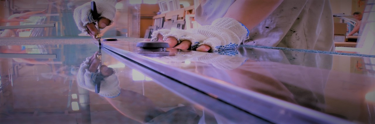 Slider, Glass Cutting Service in Sunbury-on-Thames, TW16